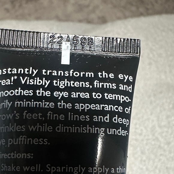 Peter Thomas Roth Instant FirmX Eye Tightener - 30 ml - Picture 3 of 7